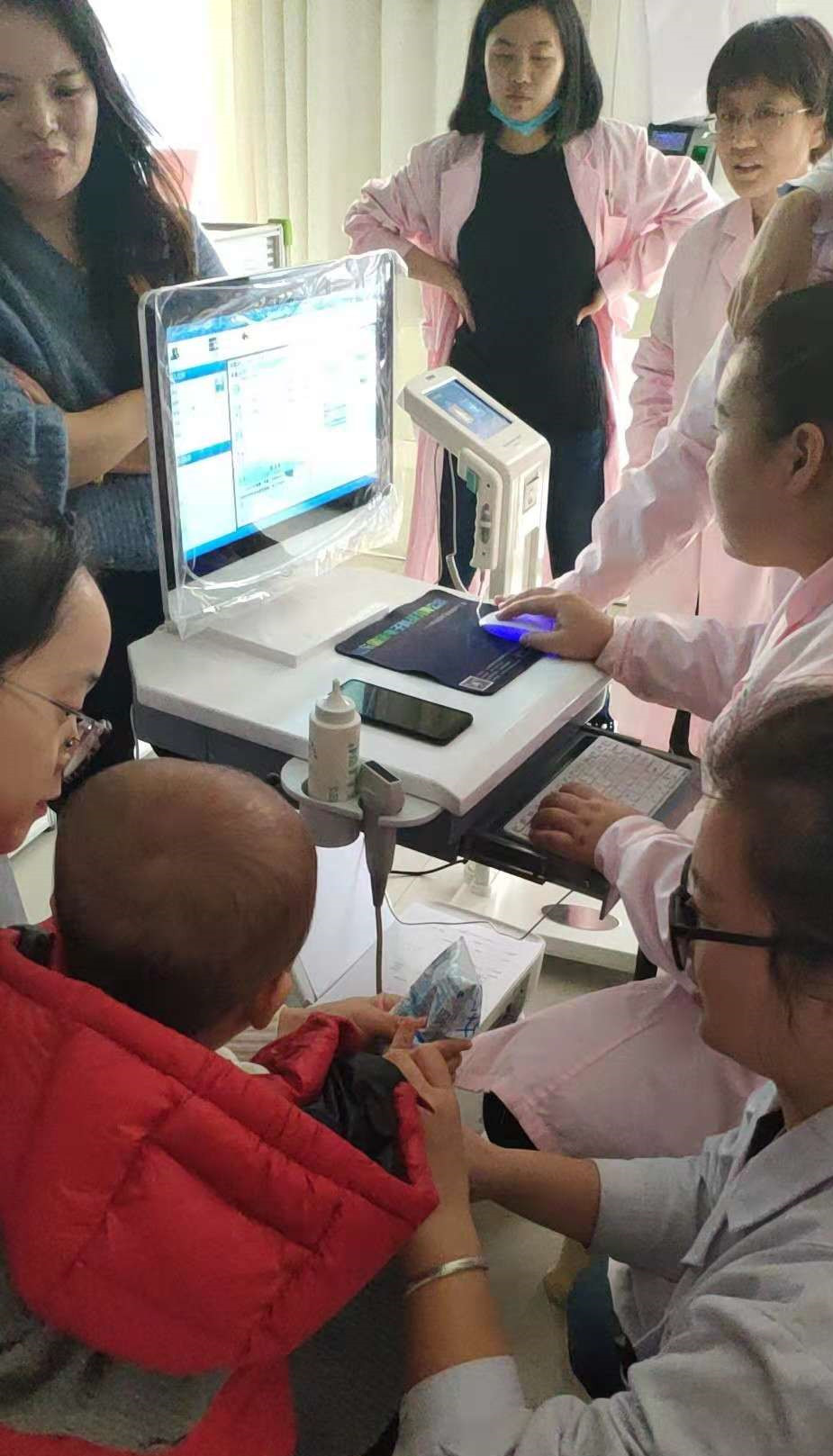 超聲大菠萝福利软件儀被重慶佳音醫院體檢中心采購在重慶也是一家合作醫療機構